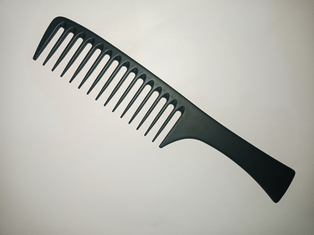 Discount Beauty Supply Wide Tooth Comb main product image